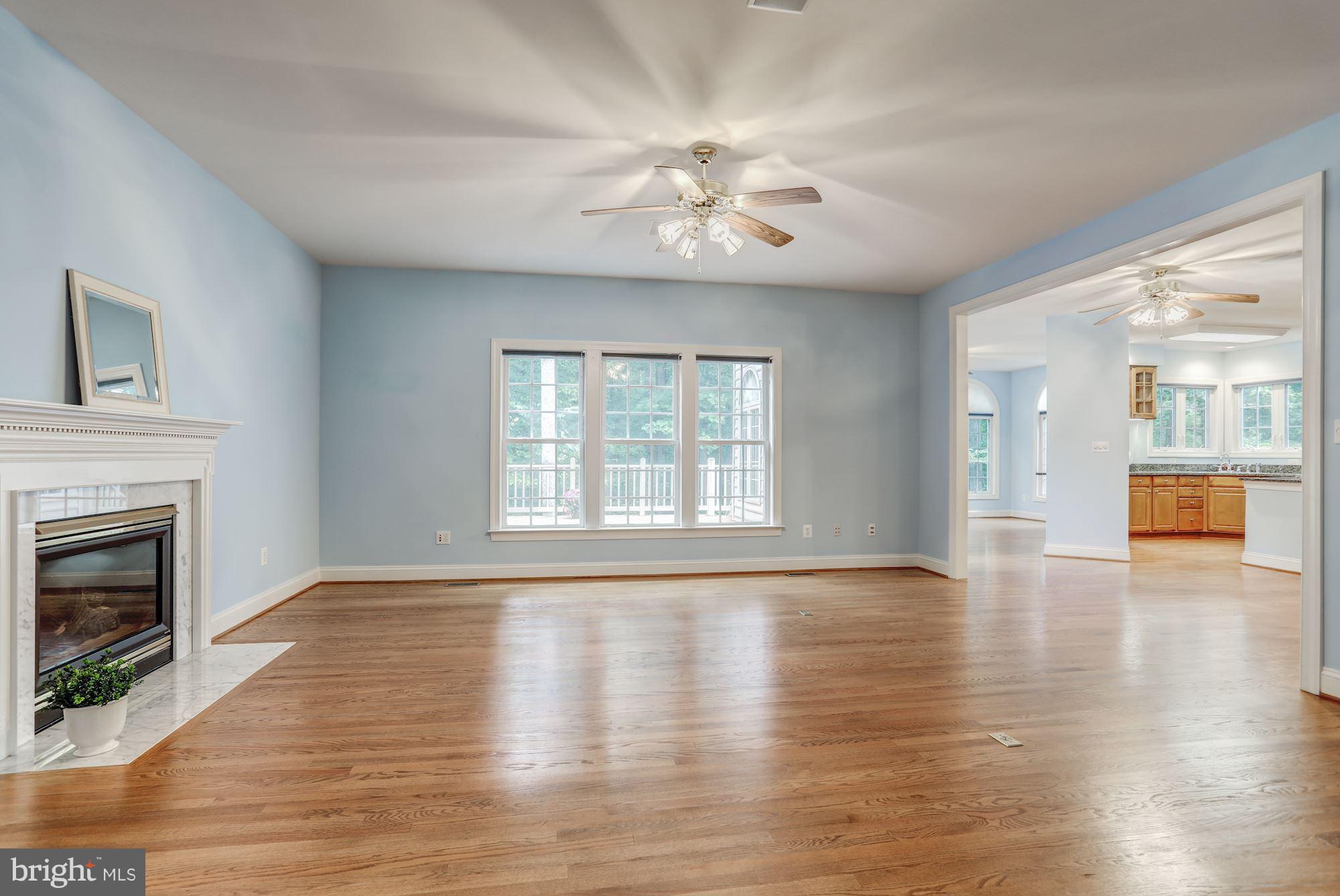 7882 Pembridge Road Manassas, VA 20112 - Photo 11 of 30 Family Room w Gas Fireplace