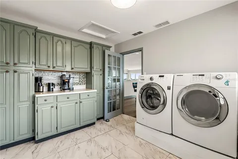 $1,075,000 | 13120 Shore Drive, Winter Garden, FL 34787