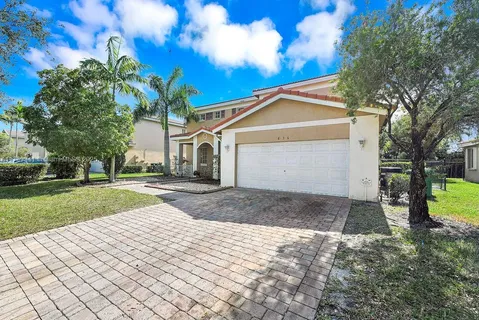 $580,000 | 836 Northwest 204th Street, Miami Gardens, FL 33169