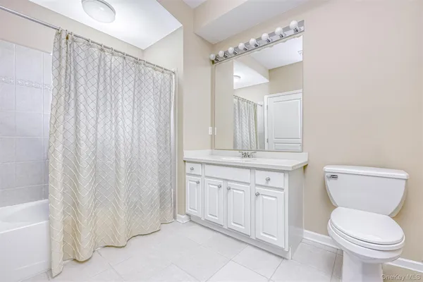 $578,000 | 26 North De Baun Avenue, Unit 104, Suffern, NY 10901