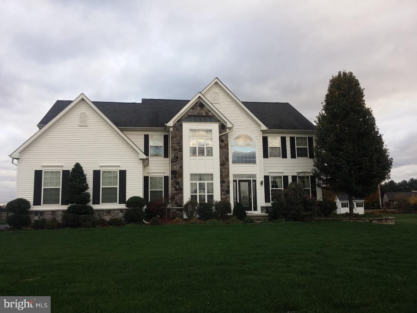 753 Farmhouse Road Mickleton, NJ 08056 - Photo 1 of 24
