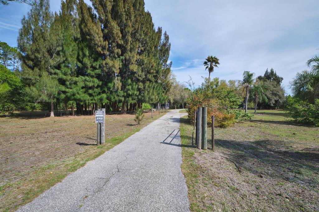 710 Evans Road LaBelle, FL 33935 - Photo 5 of 95