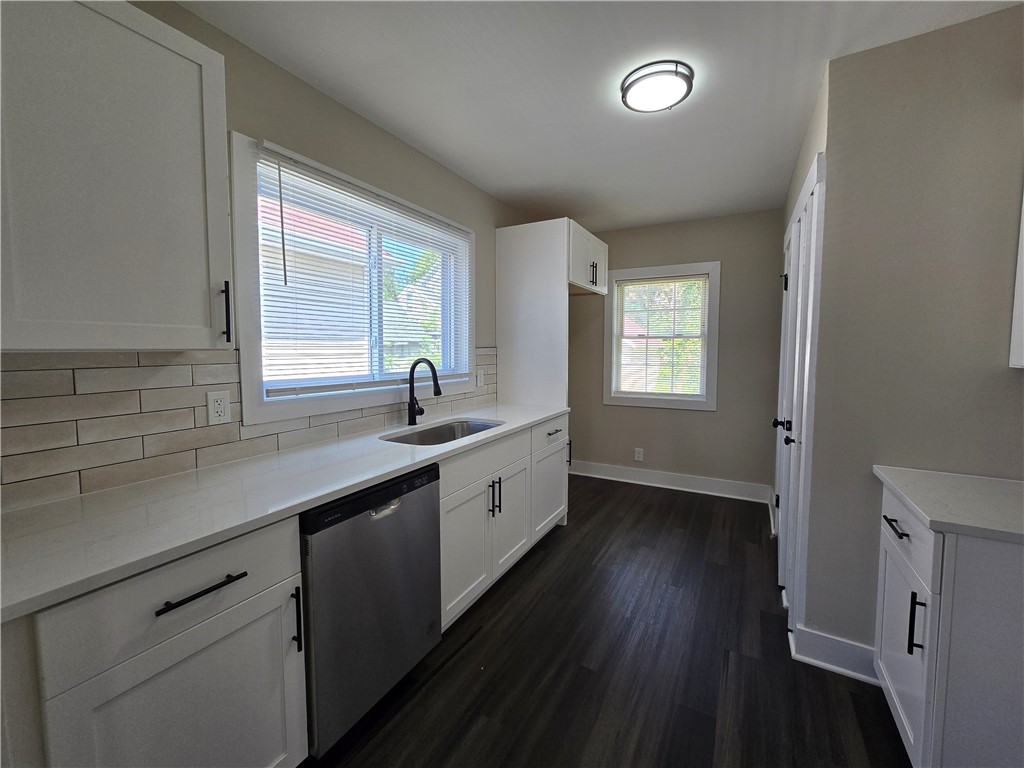 104 Midland Avenue Rochester, NY 14621 - Photo 16 of 44