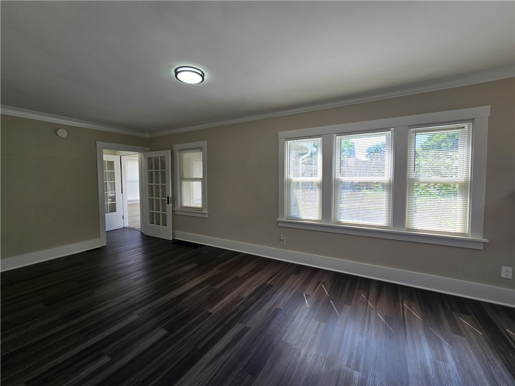 104 Midland Avenue Rochester, NY 14621 - Photo 17 of 44
