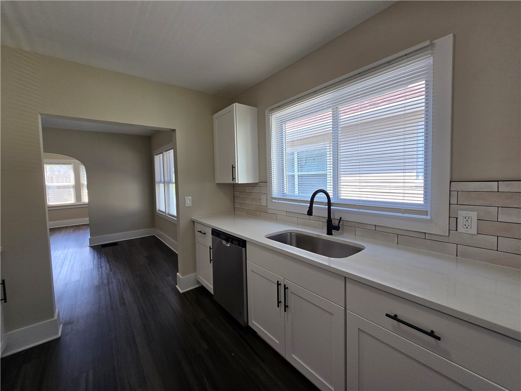 104 Midland Avenue Rochester, NY 14621 - Photo 18 of 44