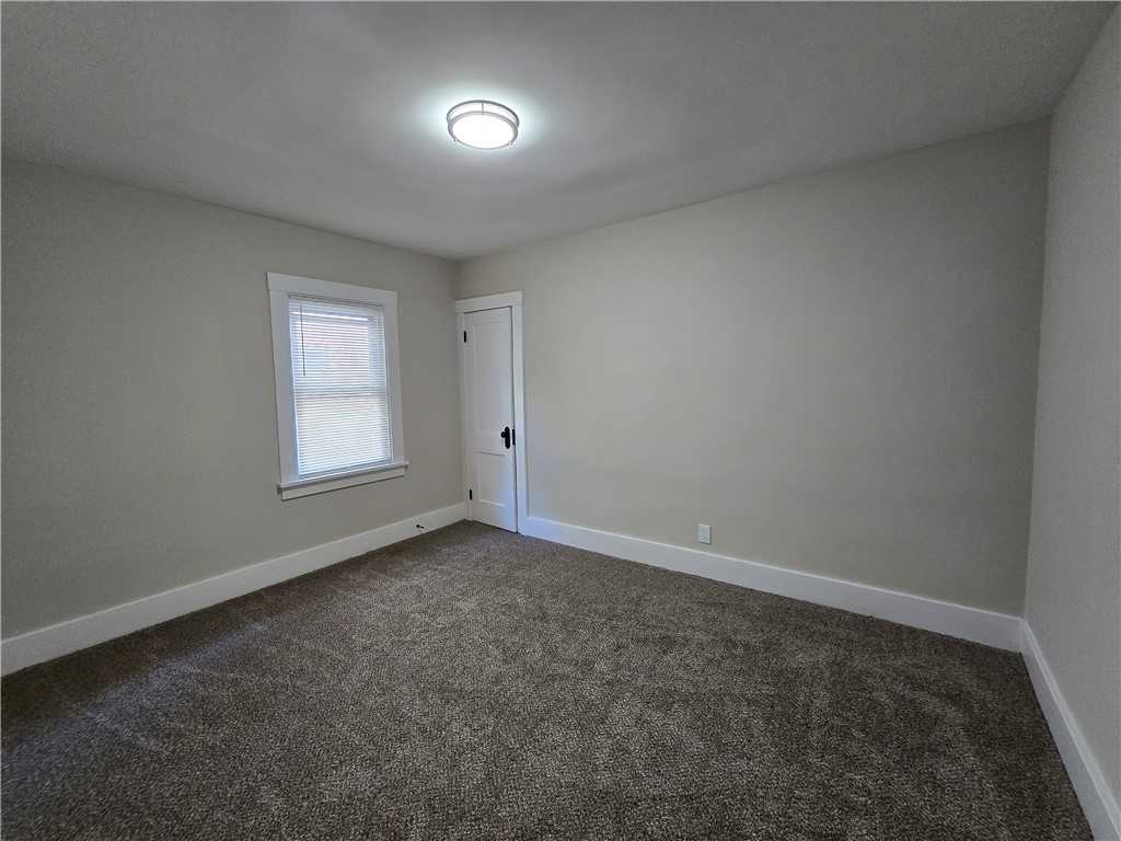 104 Midland Avenue Rochester, NY 14621 - Photo 27 of 44