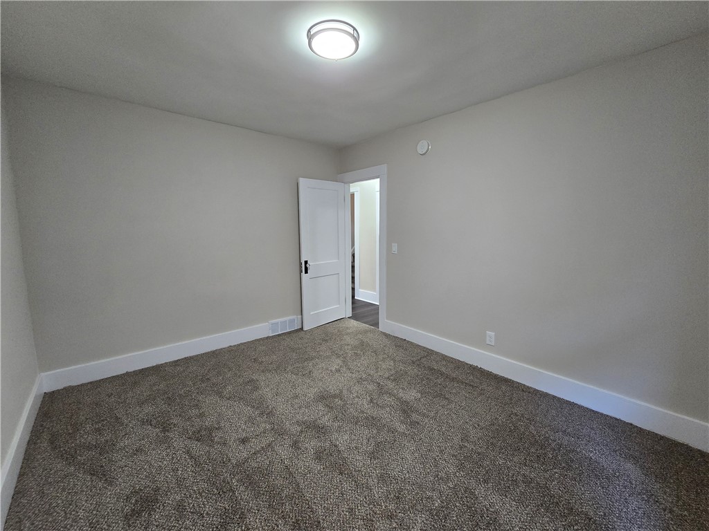104 Midland Avenue Rochester, NY 14621 - Photo 30 of 44
