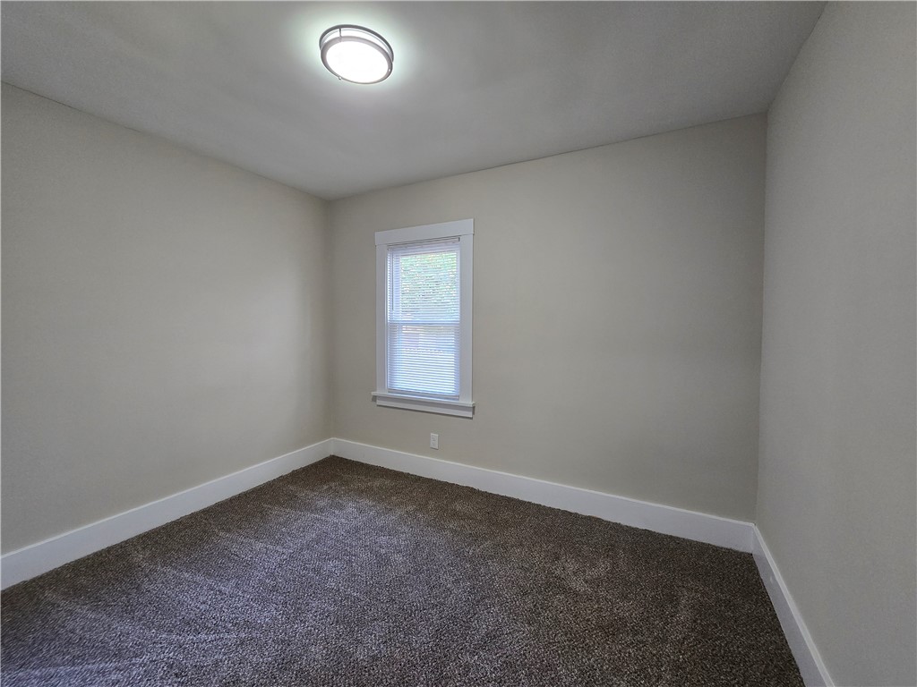 104 Midland Avenue Rochester, NY 14621 - Photo 32 of 44