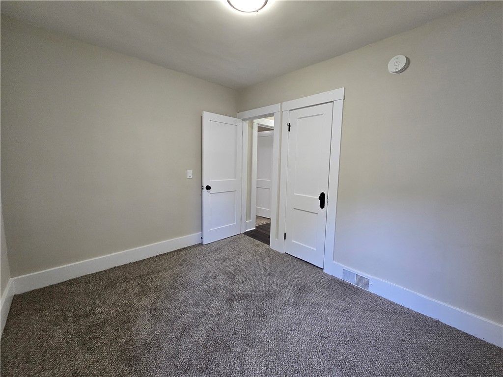 104 Midland Avenue Rochester, NY 14621 - Photo 34 of 44