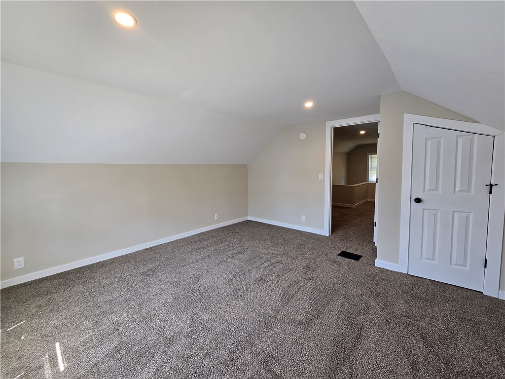 104 Midland Avenue Rochester, NY 14621 - Photo 41 of 44
