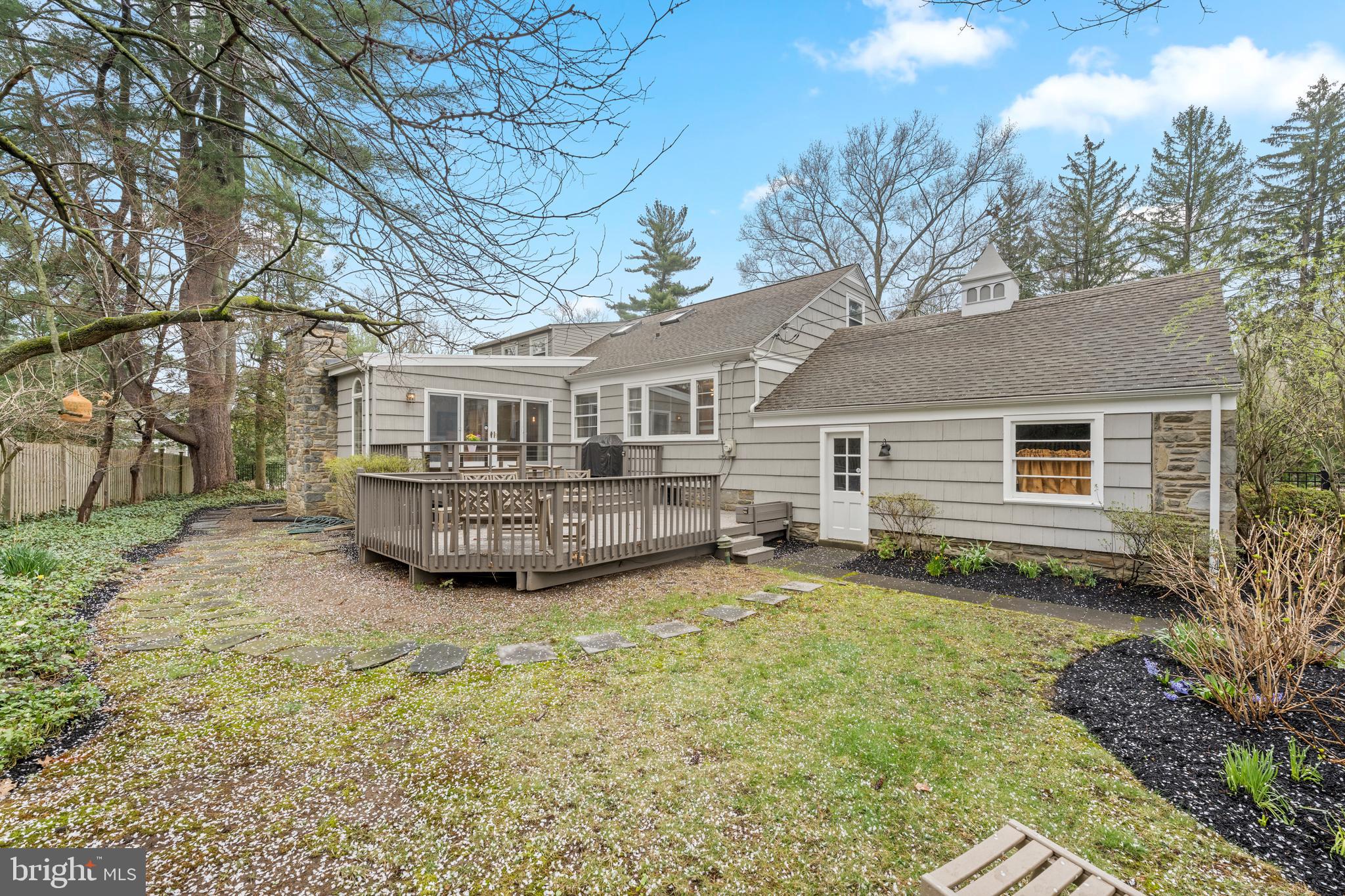 316 Mcclenaghan Mill Road Wynnewood, PA 19096 - Photo 10 of 57