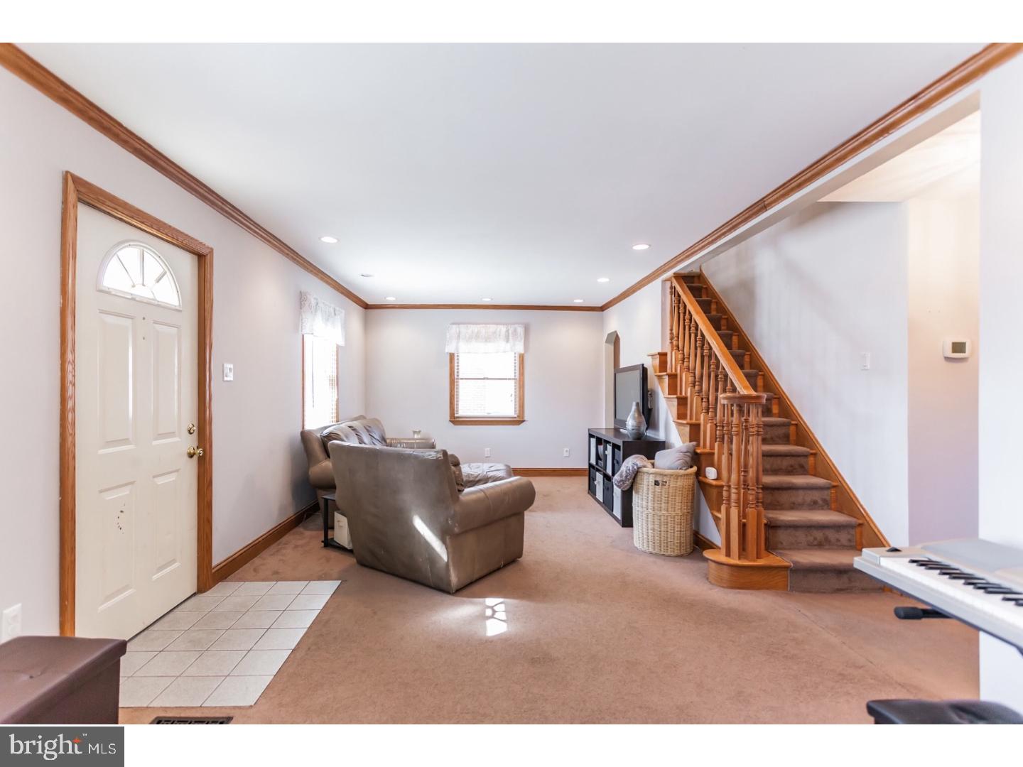 35 Ridge Road Aston, PA 19014 - Photo 2 of 14