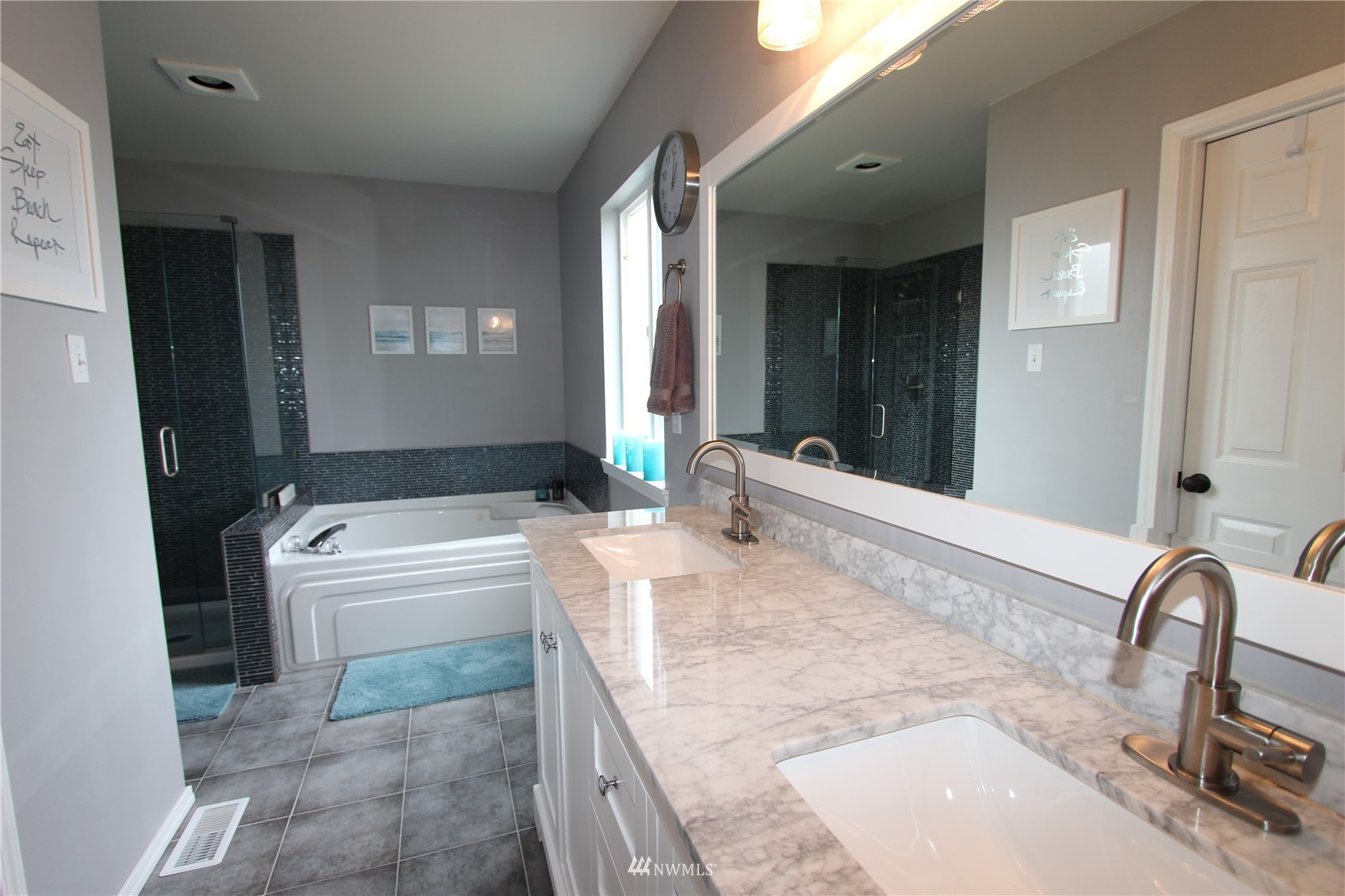 5708 154th Place Southwest Edmonds, WA 98026 - Photo 10 of 22 Gallery Image 10