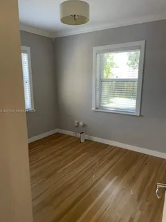 $725,000 | South Miami, Miami, FL 33155