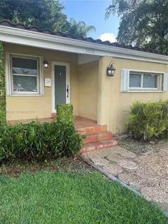 $725,000 | South Miami, Miami, FL 33155