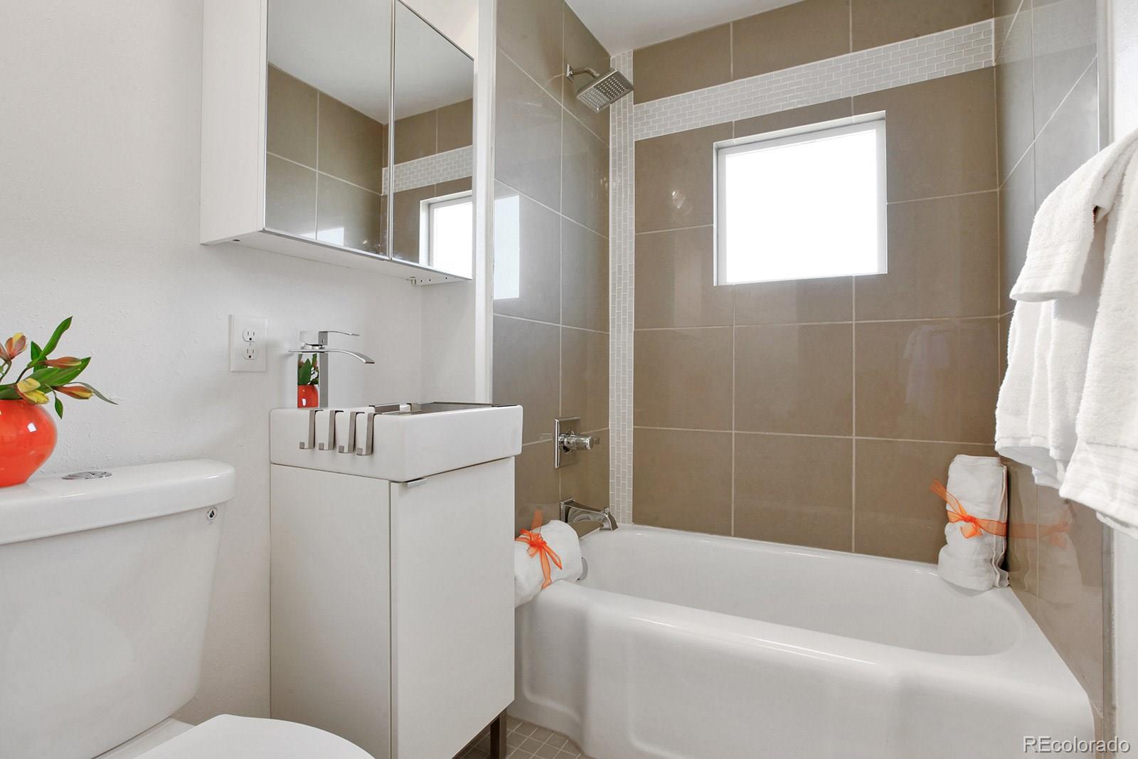 702 Stuart Street Denver, CO 80204 - Photo 13 of 25 Gallery Image 13