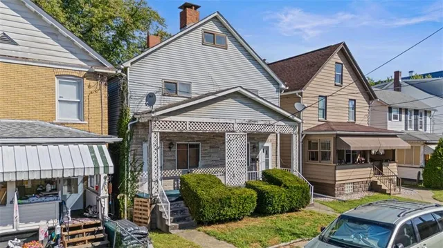 $97,900 | 1113-1115 Stieren Avenue, Brackenridge, PA 15014