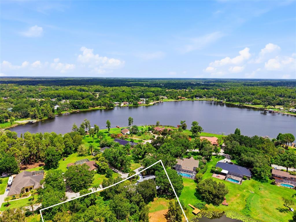 708 Warren Road Lutz, FL 33548 - Photo 16 of 65