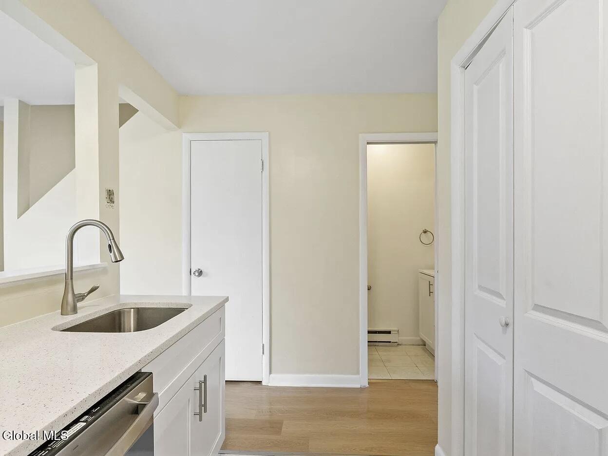 19 Harvest Way, Unit A Waterford, NY 12188 - Photo 7 of 15 IMG_5015