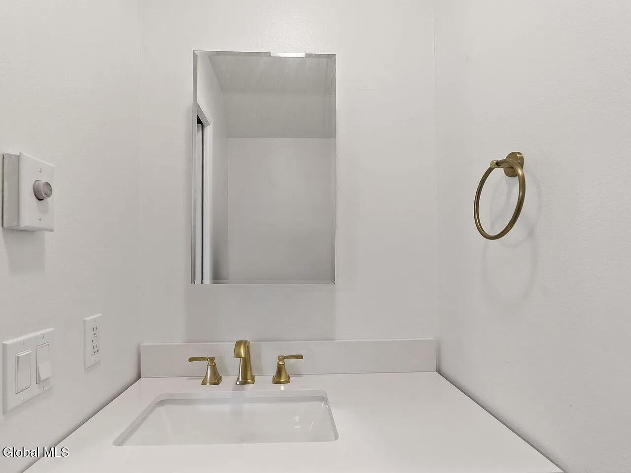 19 Harvest Way, Unit A Waterford, NY 12188 - Photo 8 of 15 IMG_4990