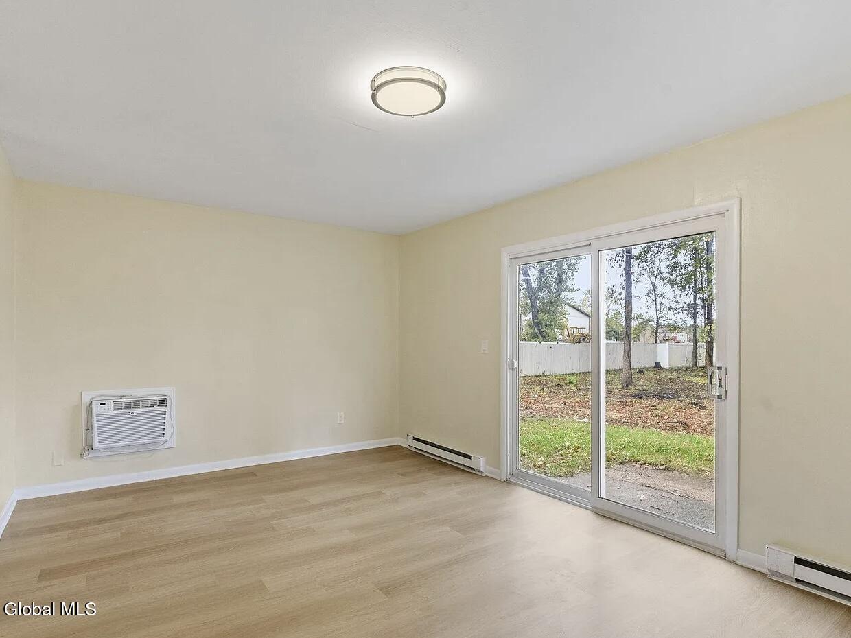 19 Harvest Way, Unit A Waterford, NY 12188 - Photo 9 of 15 IMG_5019