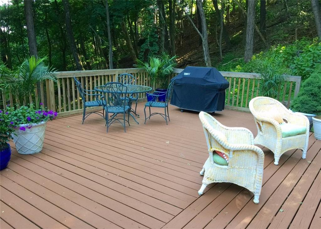 741 Chestnut Road Edgeworth, PA 15143 - Photo 3 of 23