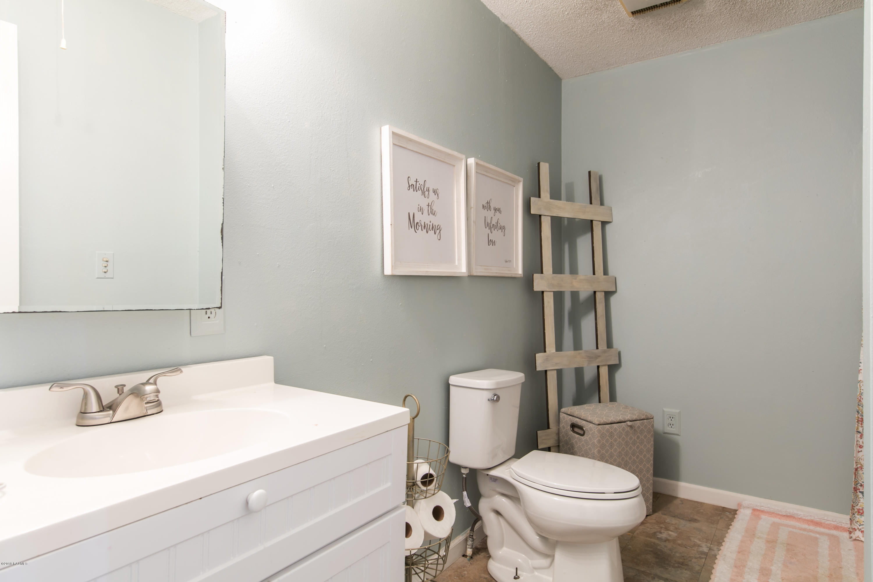 415 Dugas Road St. Martinville, LA 70582 - Photo 19 of 29 Gallery Image 19