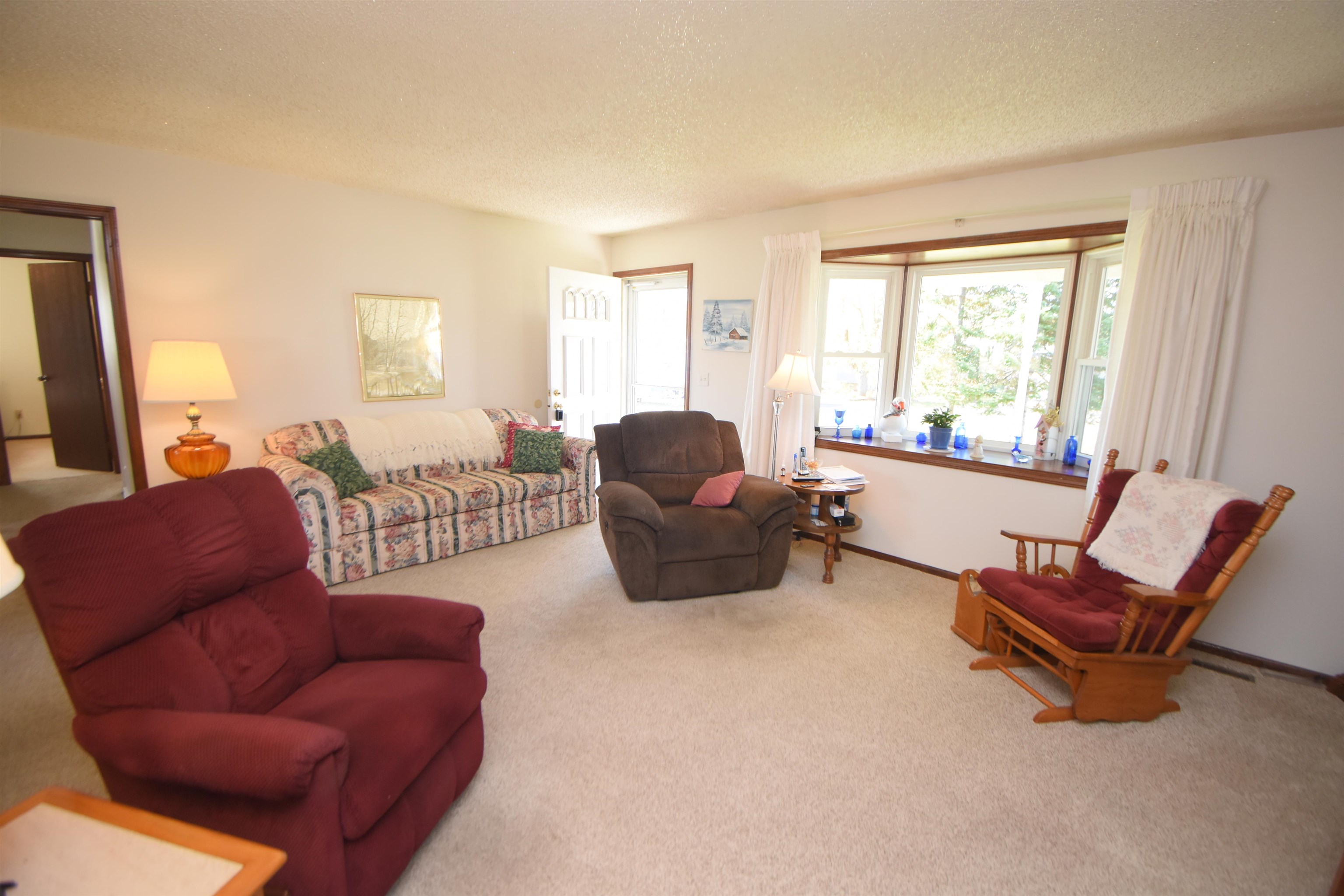 3433 Ines Durand, MI 48429 - Photo 5 of 36 50094562-4.JPG