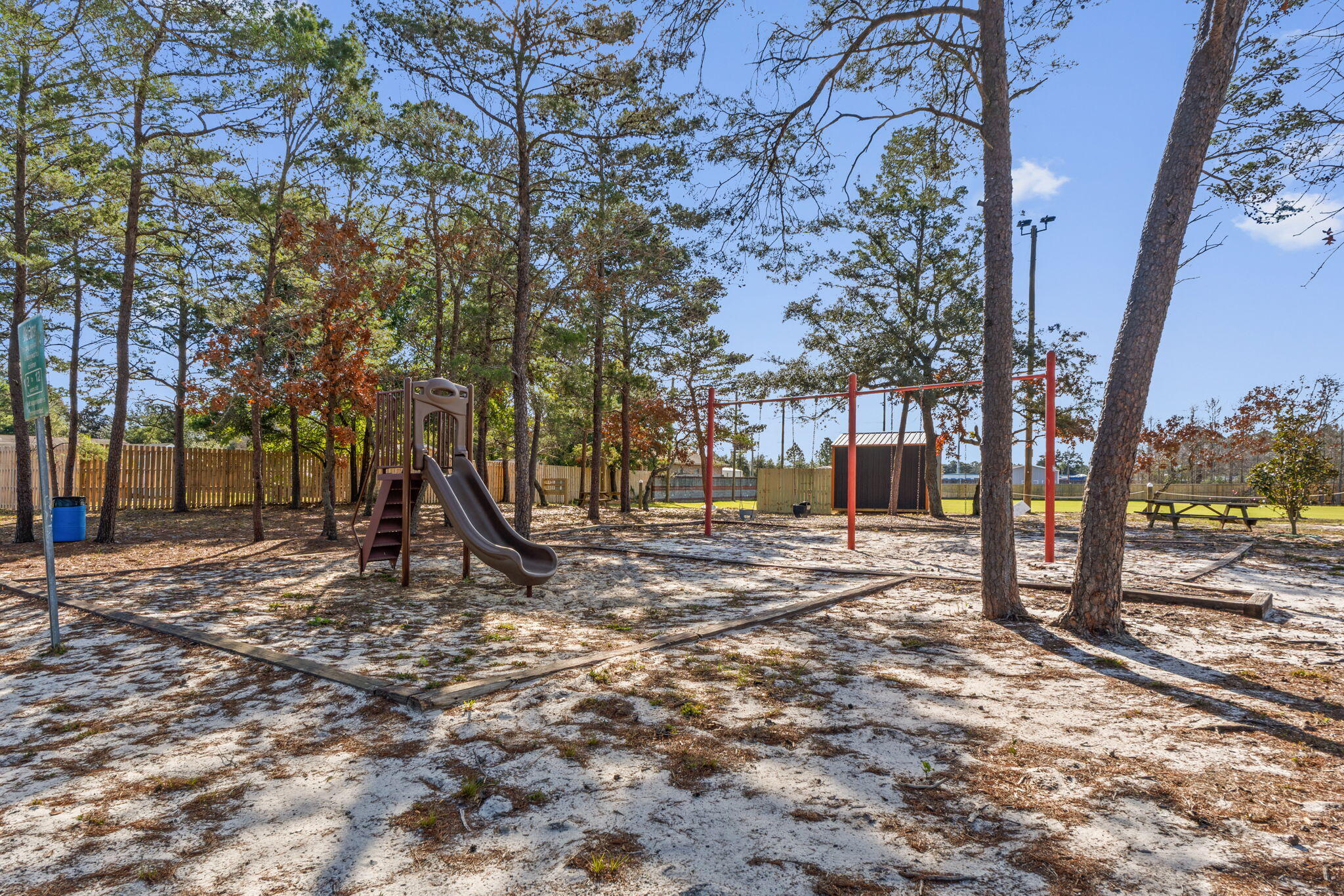 1821 Lubbock Road Gulf Breeze, FL 32563 - Photo 30 of 32 30-web-or-mls-Final-30