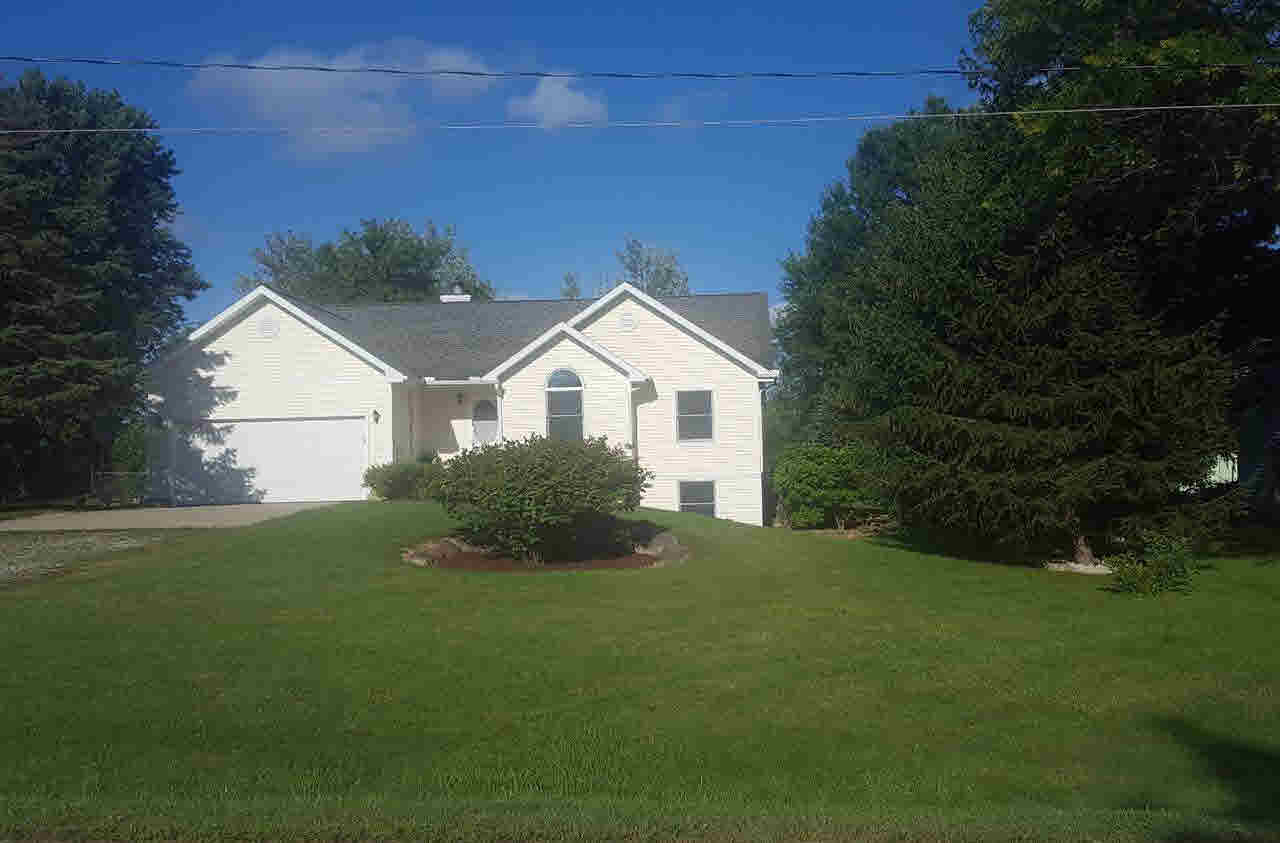 1258 North Morrish Road Flint, MI 48532 - Photo 1 of 35 21319555.JPG