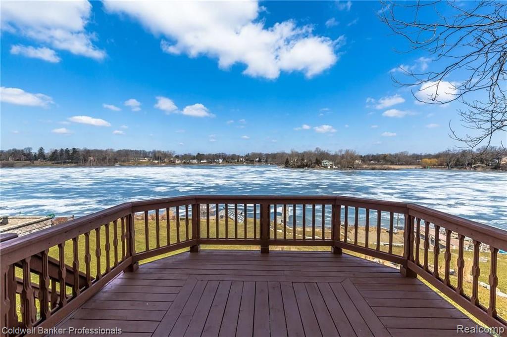 3130 Lexington Road Waterford, MI 48328 - Photo 6 of 31