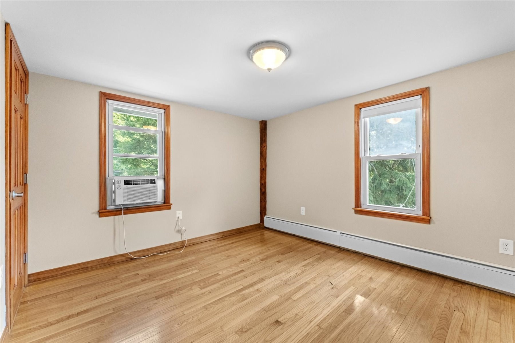 82 Boston Road Sutton, MA 01590 - Photo 28 of 39 Gallery Image 28