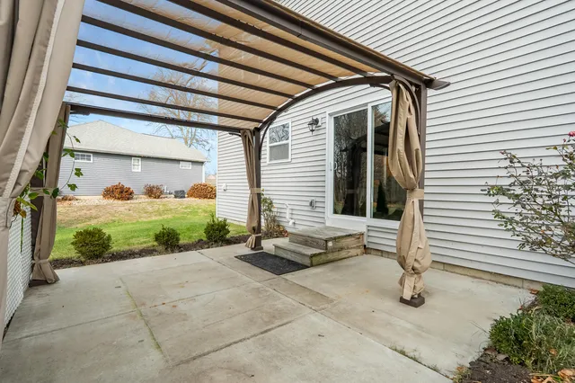 $399,000 | 72597 Faye Court, South Haven, MI 49090