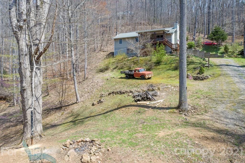 686 Thunderbird Road Sylva, NC 28779 - Photo 2 of 26 Gallery Image 2