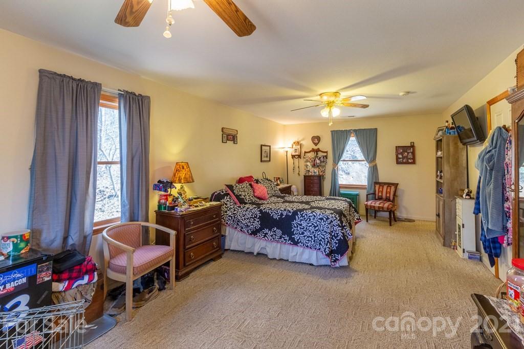 686 Thunderbird Road Sylva, NC 28779 - Photo 21 of 26 Gallery Image 21
