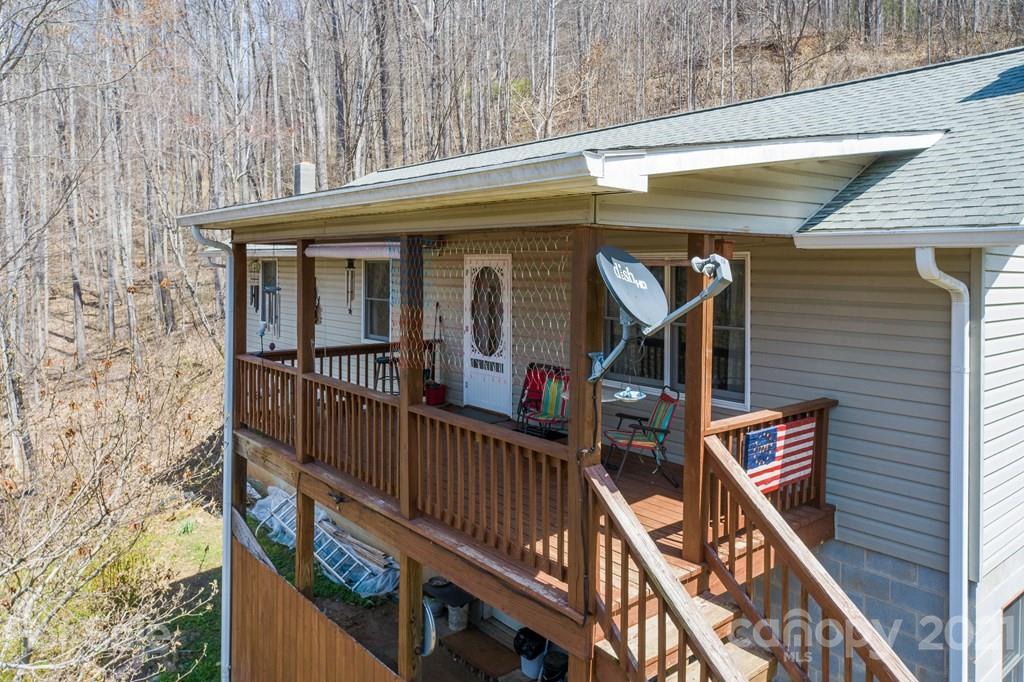 686 Thunderbird Road Sylva, NC 28779 - Photo 10 of 26 Gallery Image 10