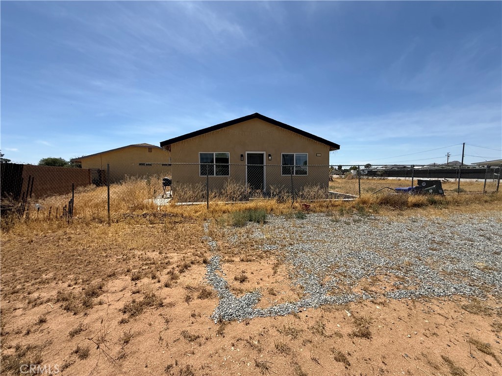 14080 Mohawk Road Apple Valley, CA 92307 - Photo 26 of 26 More land!