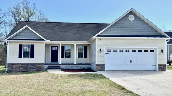 $289,500 | 106 Kodiak Court, Jacksonville, NC 28540