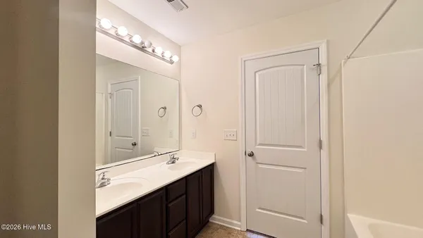 $289,500 | 106 Kodiak Court, Jacksonville, NC 28540