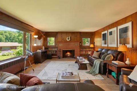 $995,000 | 21 Long Road, West Kill, NY 12492