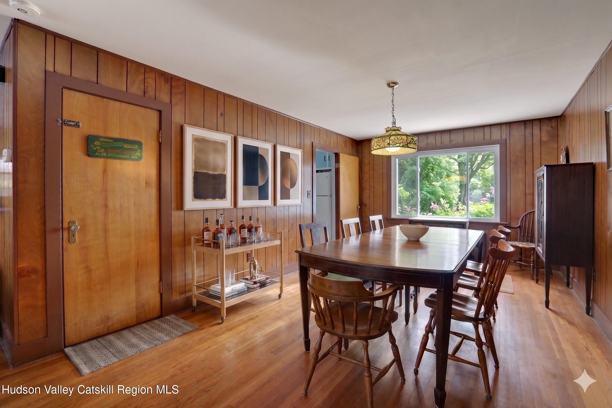 21 Long Road West Kill, NY 12492 - Photo 7 of 20 dining room
