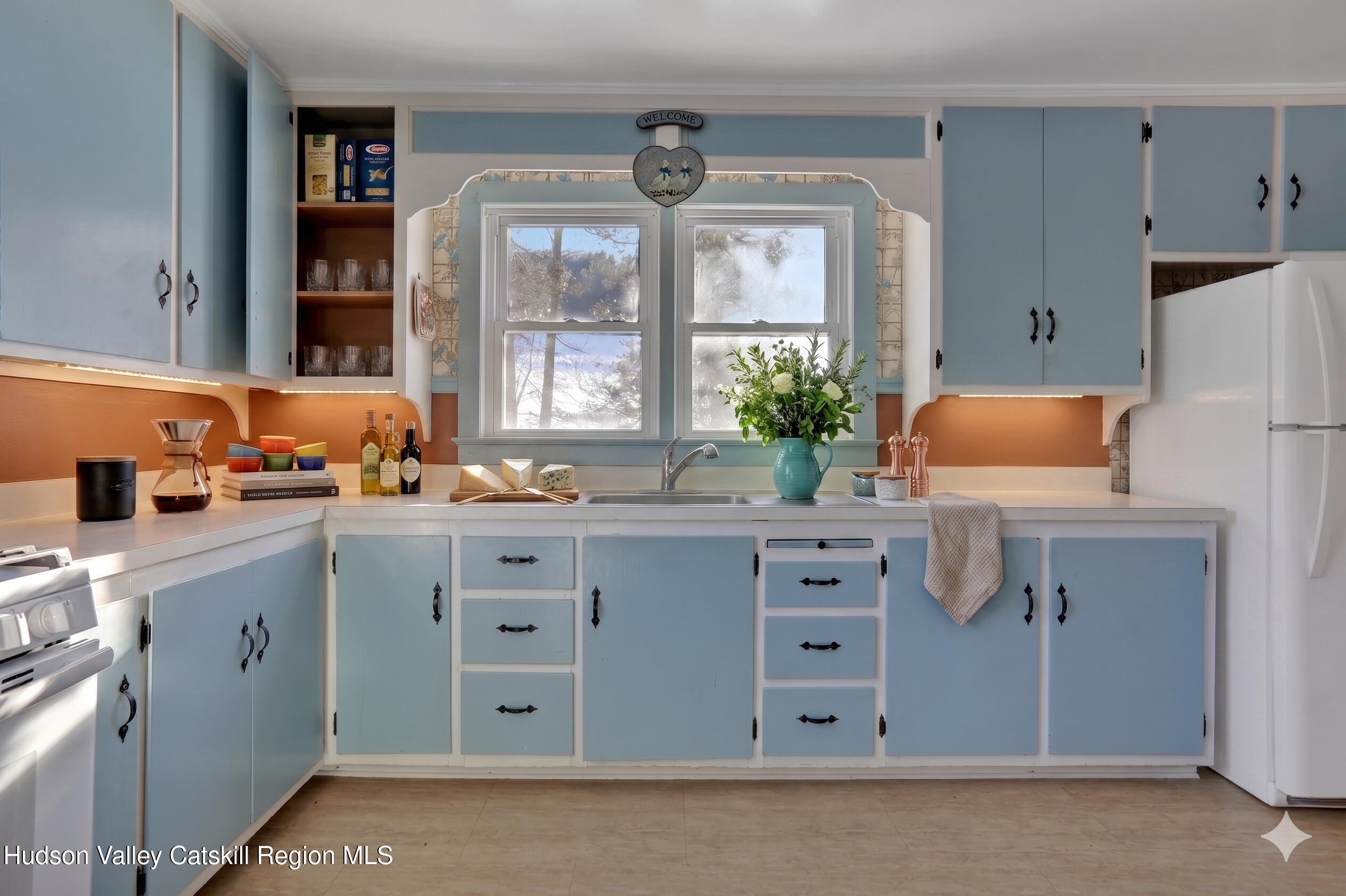 21 Long Road West Kill, NY 12492 - Photo 8 of 20 kitchen