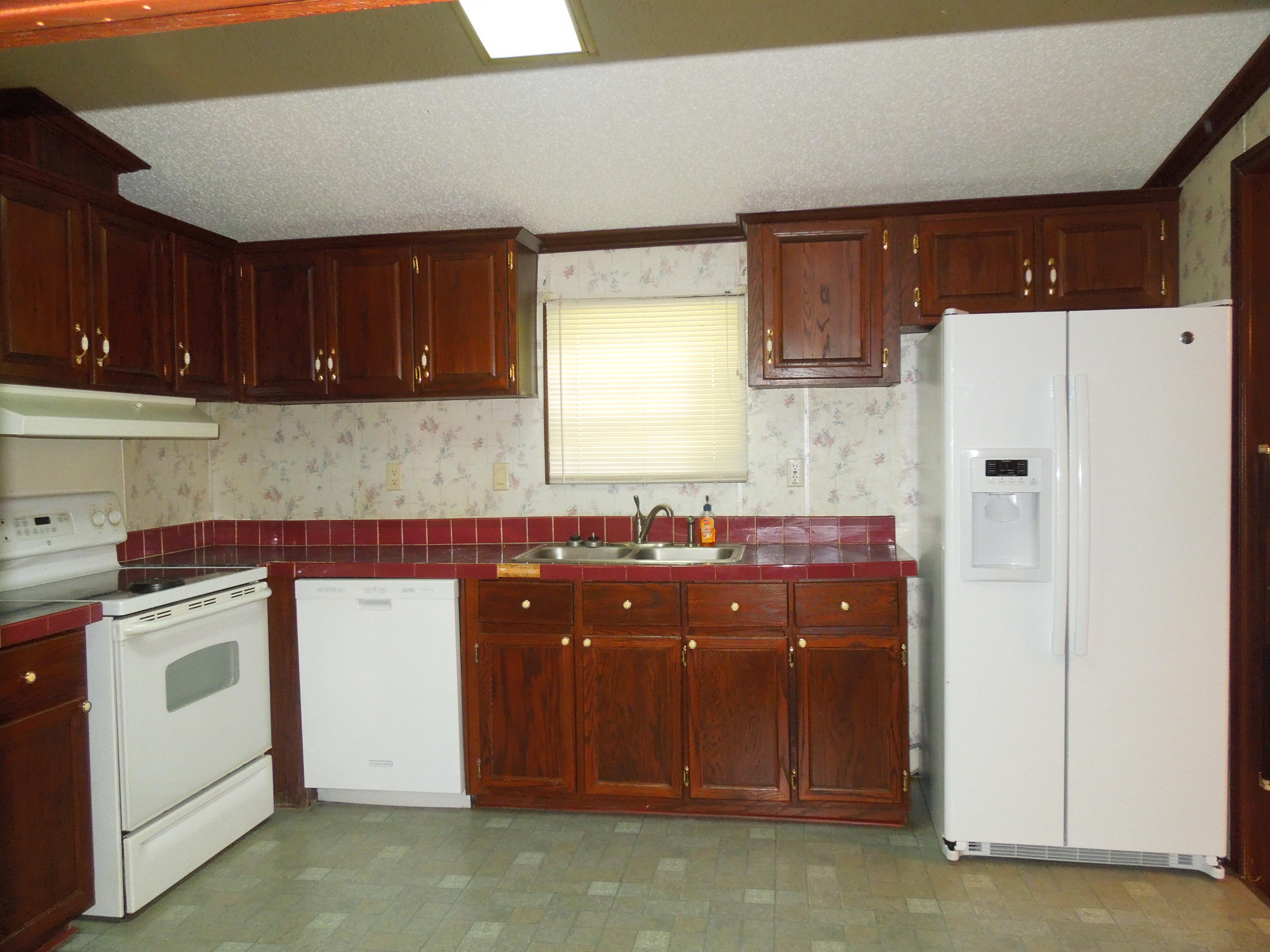 7522 Davis Mill Road Harrison, TN 37341 - Photo 9 of 36 kitchen