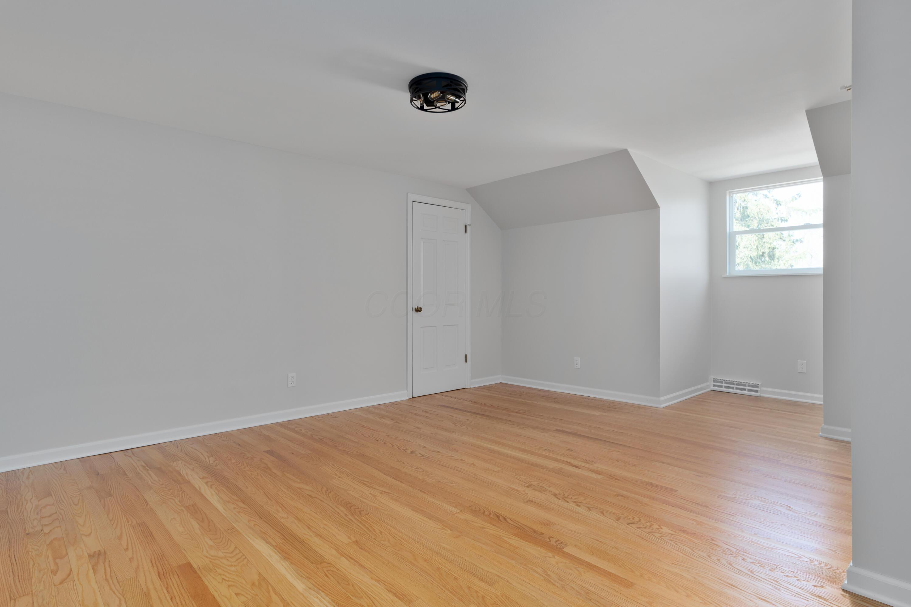 2101 Pinebrook Road Columbus, OH 43220 - Photo 36 of 53 Bedroom 4 14'9" x 19'4" ( + -)