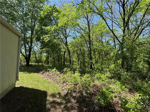 $132,000 | 808 Hugh Street, Frontenac, KS 66763