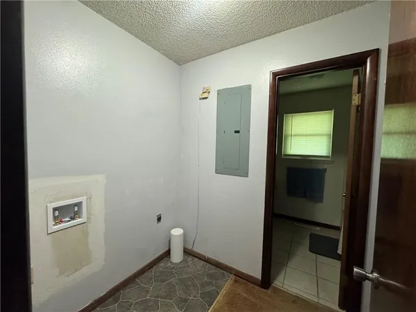 $132,000 | 808 Hugh Street, Frontenac, KS 66763