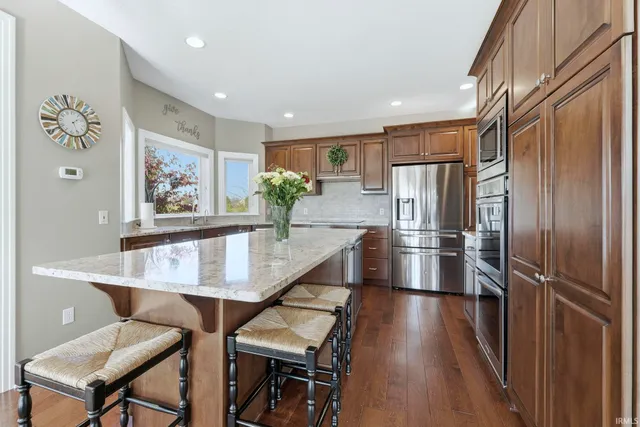 $1,200,000 | 4710 Union Chapel Road, Fort Wayne, IN 46845