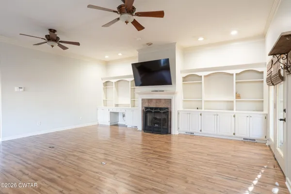 $369,900 | 418 Deerwood Lane, Lexington, TN 38351