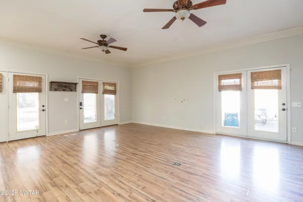 $369,900 | 418 Deerwood Lane, Lexington, TN 38351
