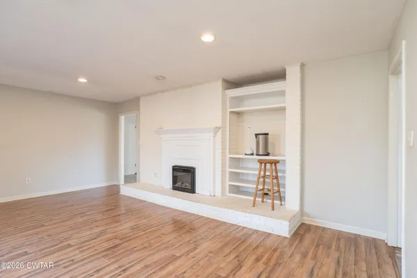 $369,900 | 418 Deerwood Lane, Lexington, TN 38351